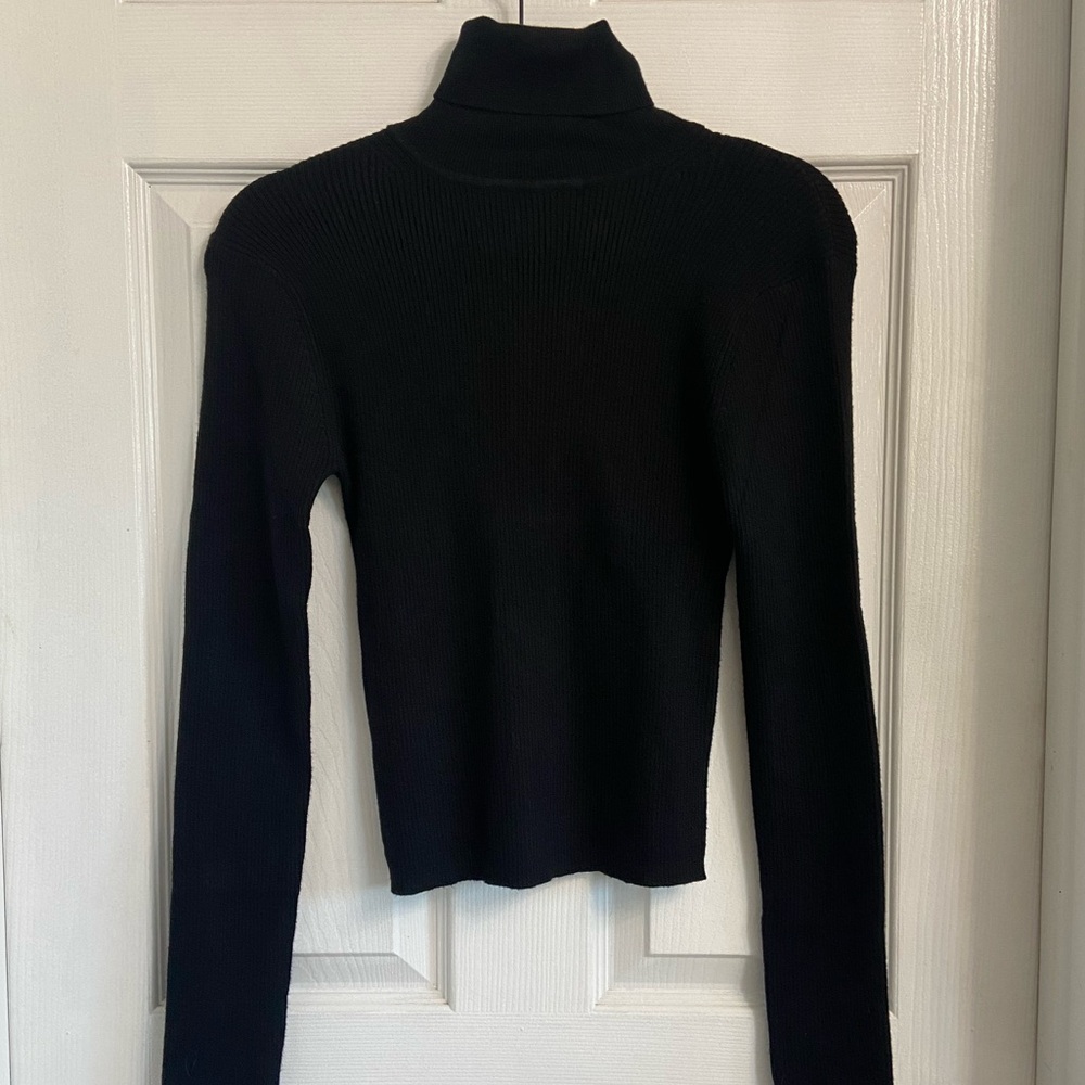 Mango MNG Cropped Knit Turtleneck Sweater Size Small Junior Black Ribbed NWT